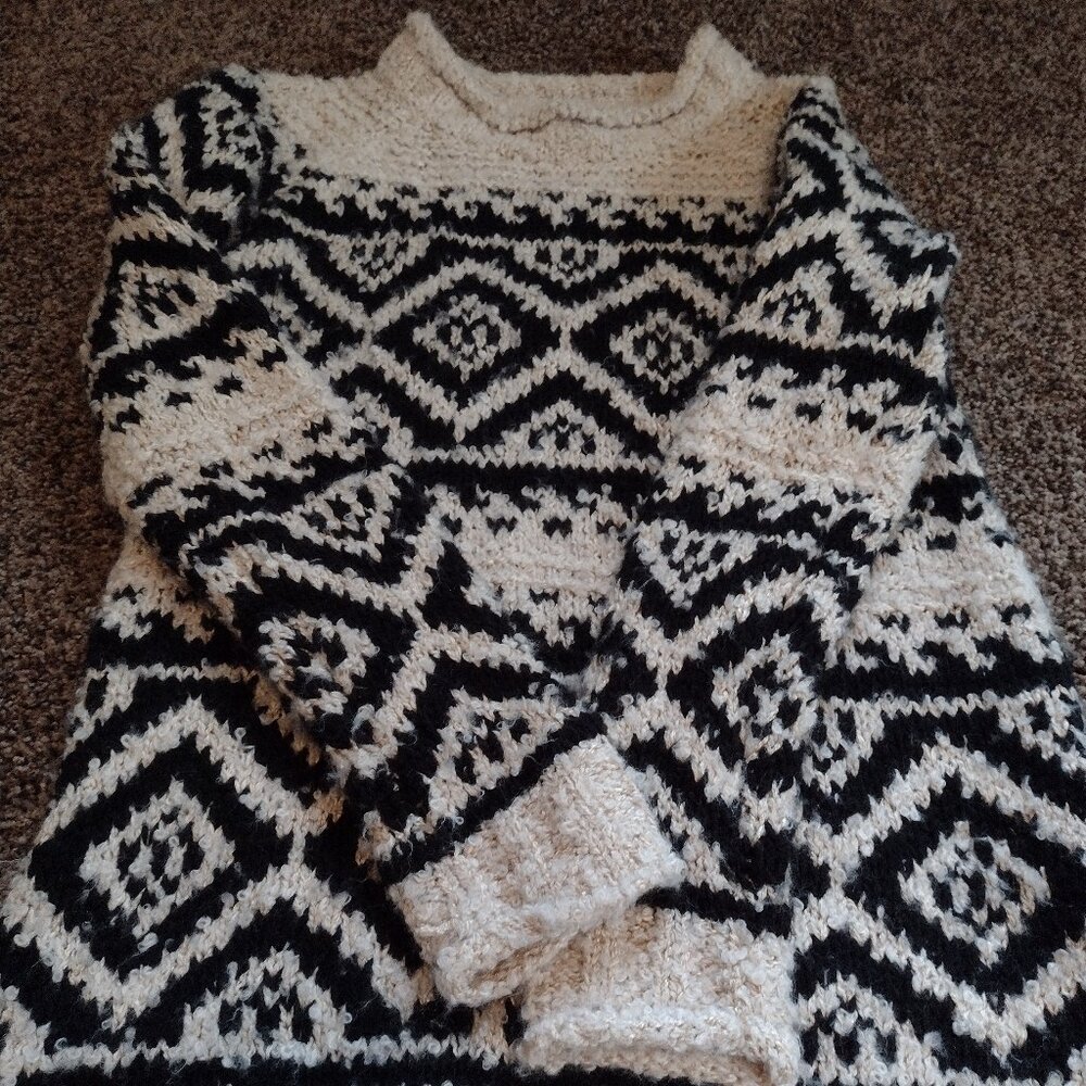 Forever 21 Tan and Black Sweater